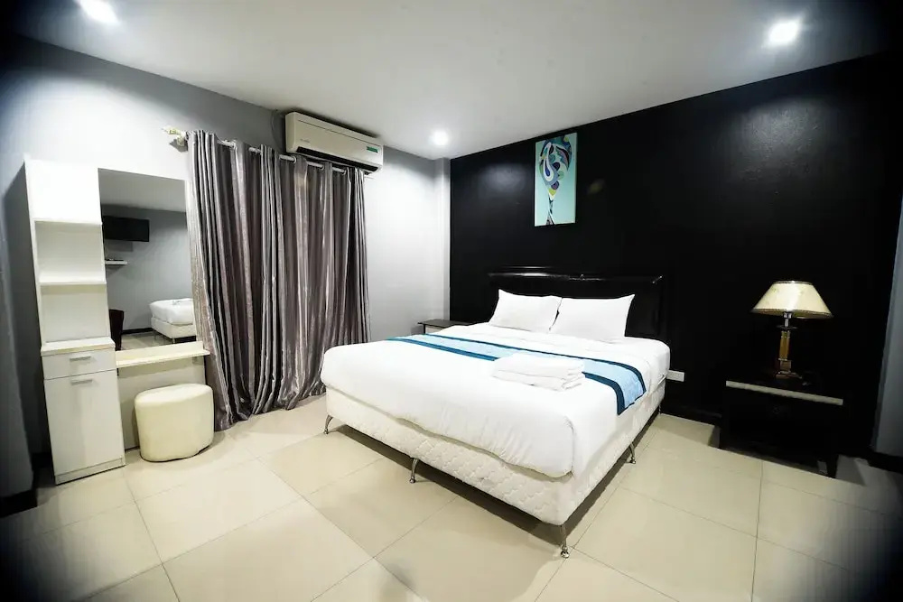 Standard Family room