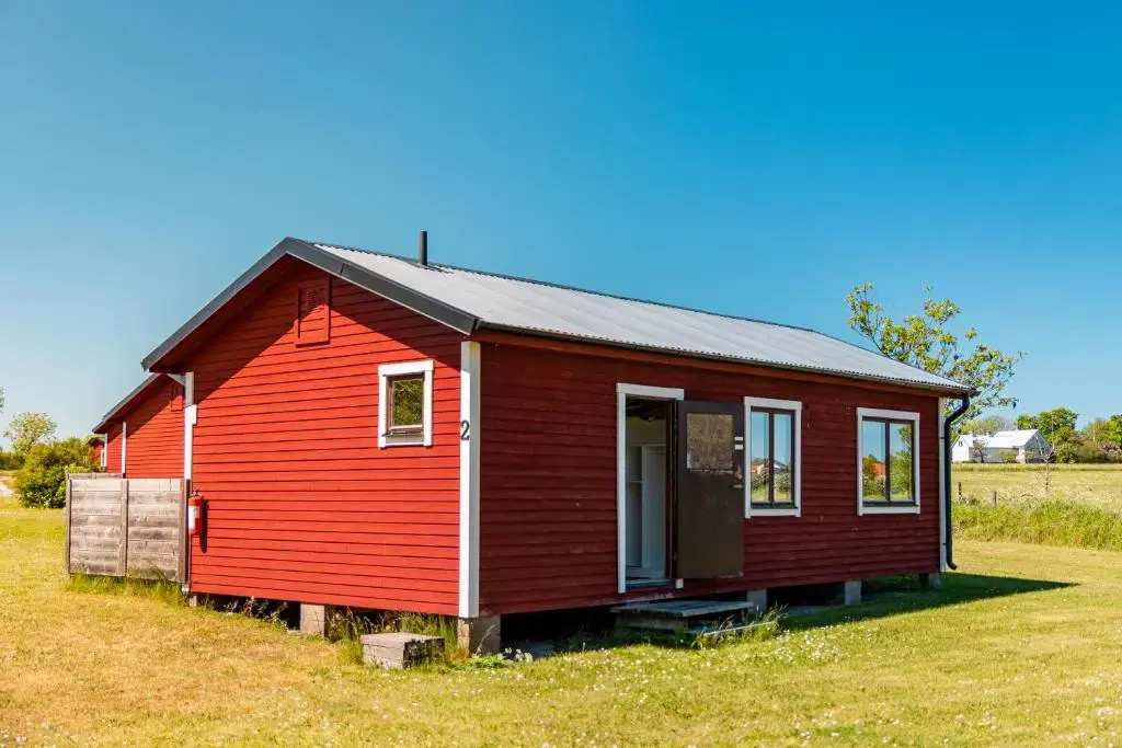 Standard Cottage