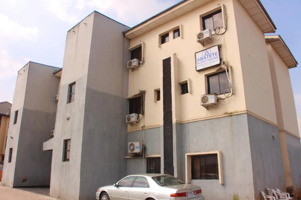 Abatete Guest House