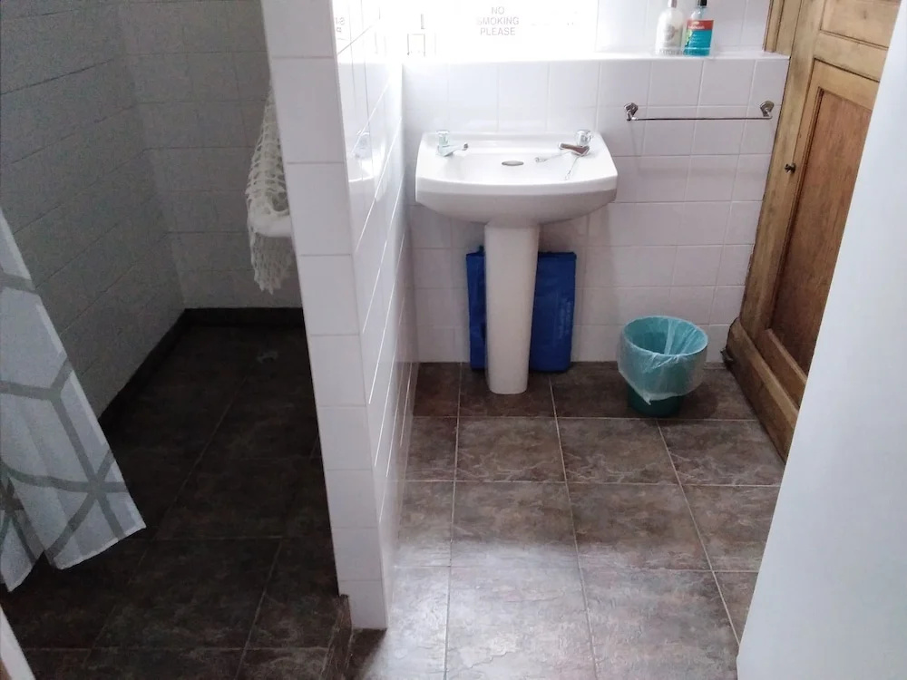 Whiteways Hotel - Chambres