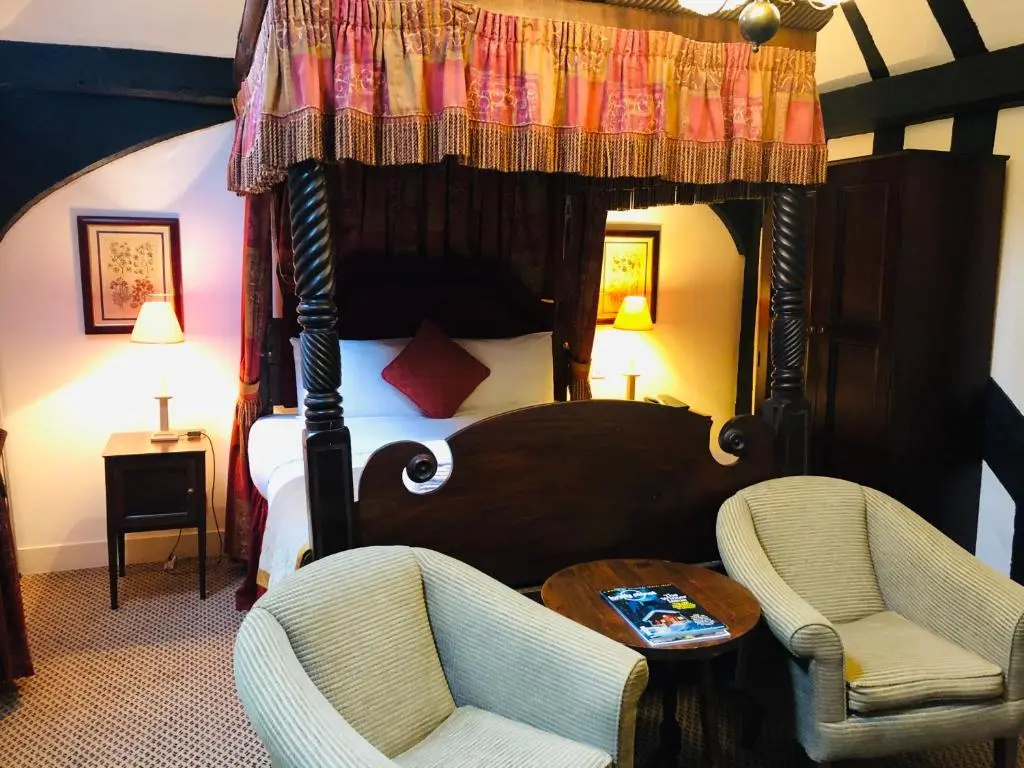 Brook Red Lion Hotel - Chambres