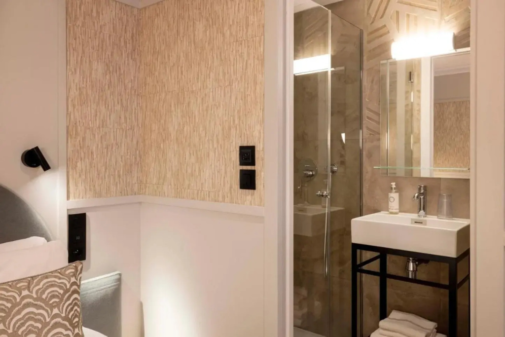 Grand Hotel Leveque 21