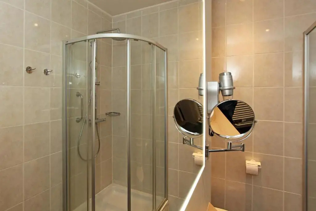 Ambassador Hotel - Chambres