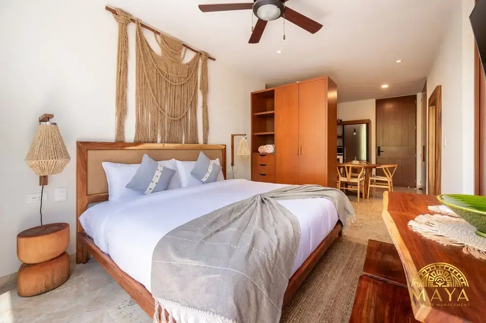 Deluxe room with balcony