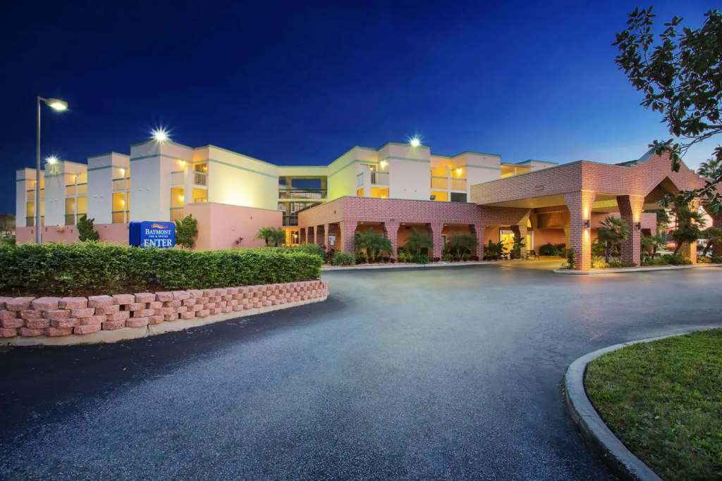 Oasis Bay Suites