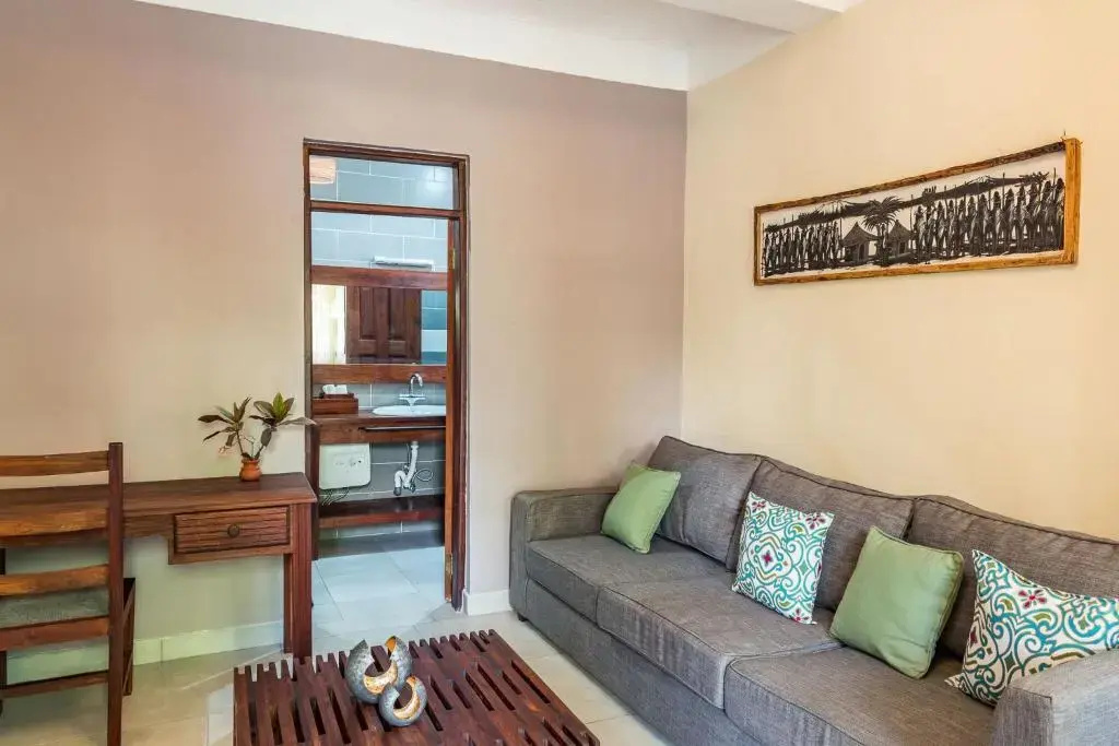 Deluxe Double room with balcony (full double bed)