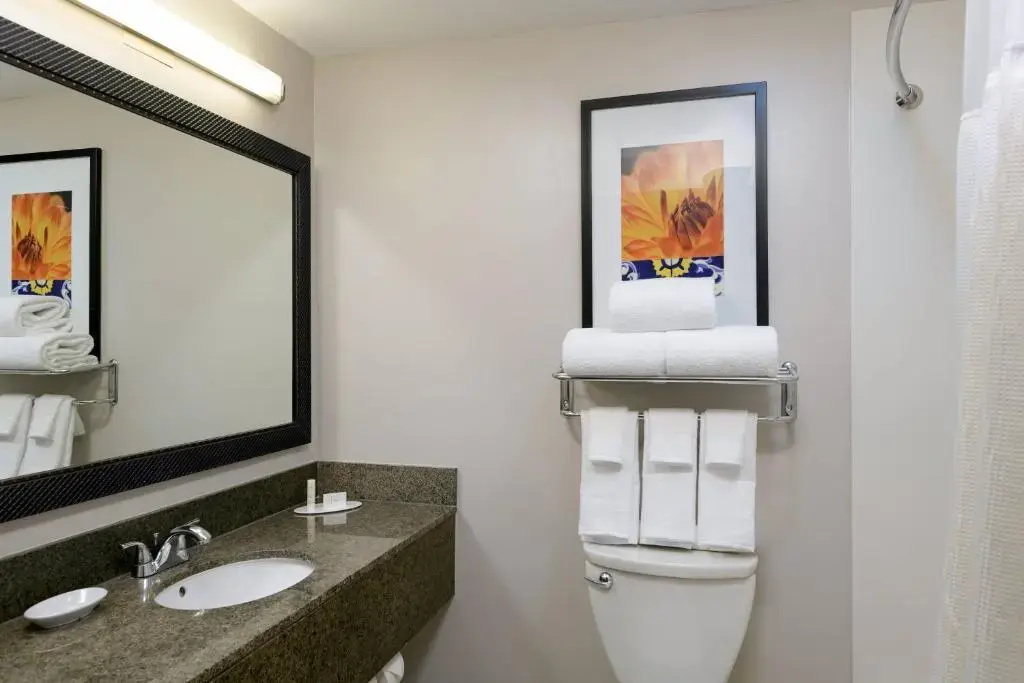 Fairfield Inn & Suites San Diego Old Town - Chambres