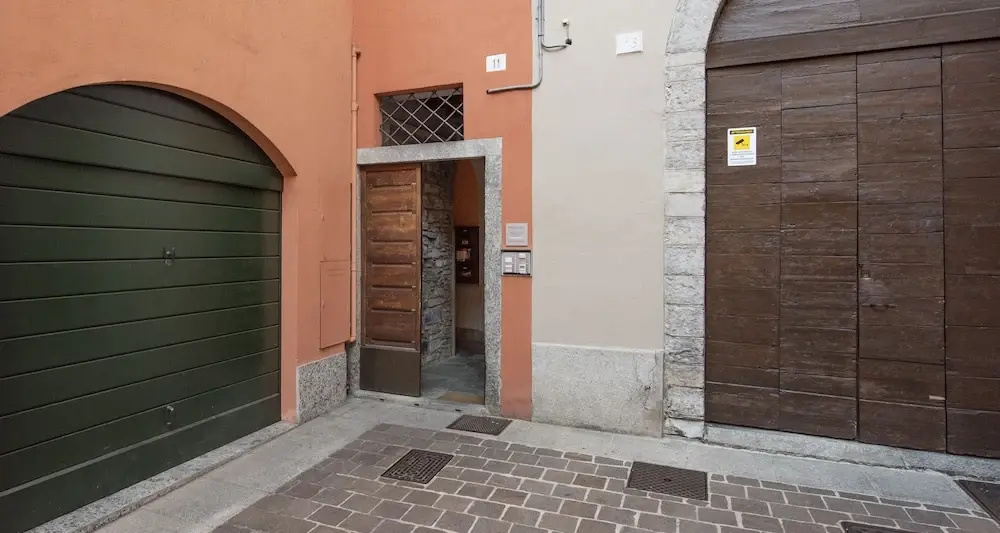 JOIVY Cosy Apt in Como Centre