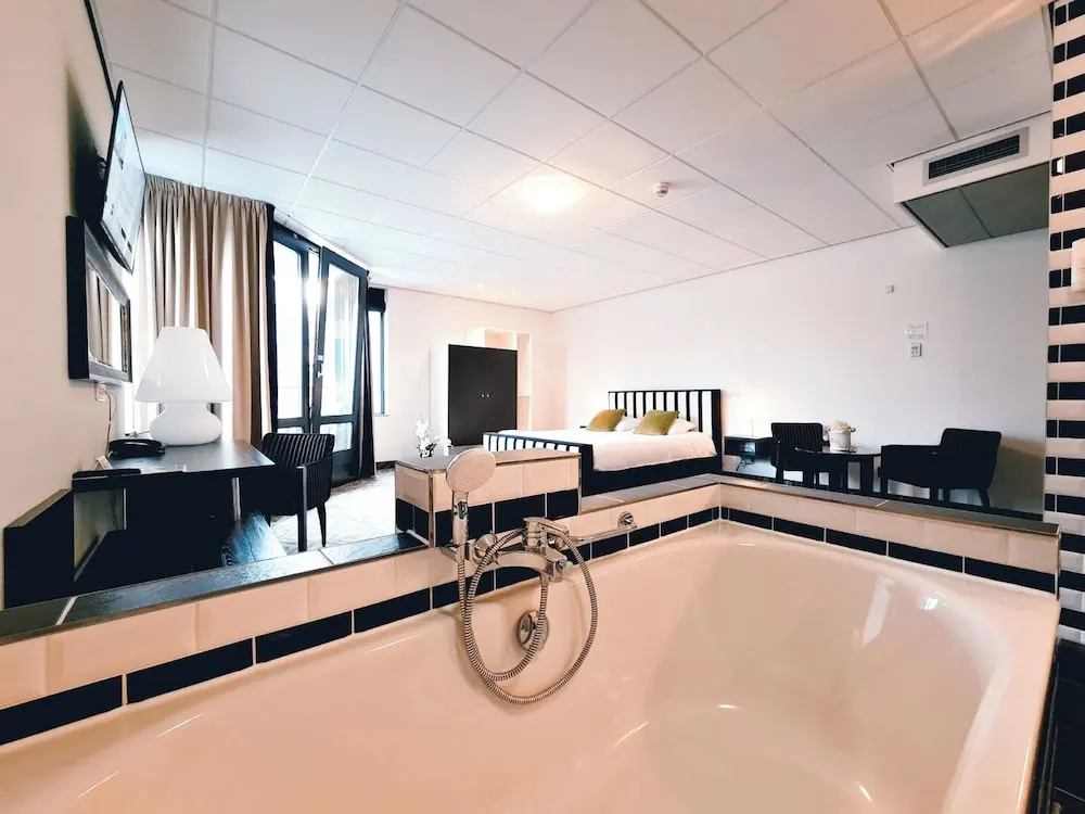 Hotel photo 29