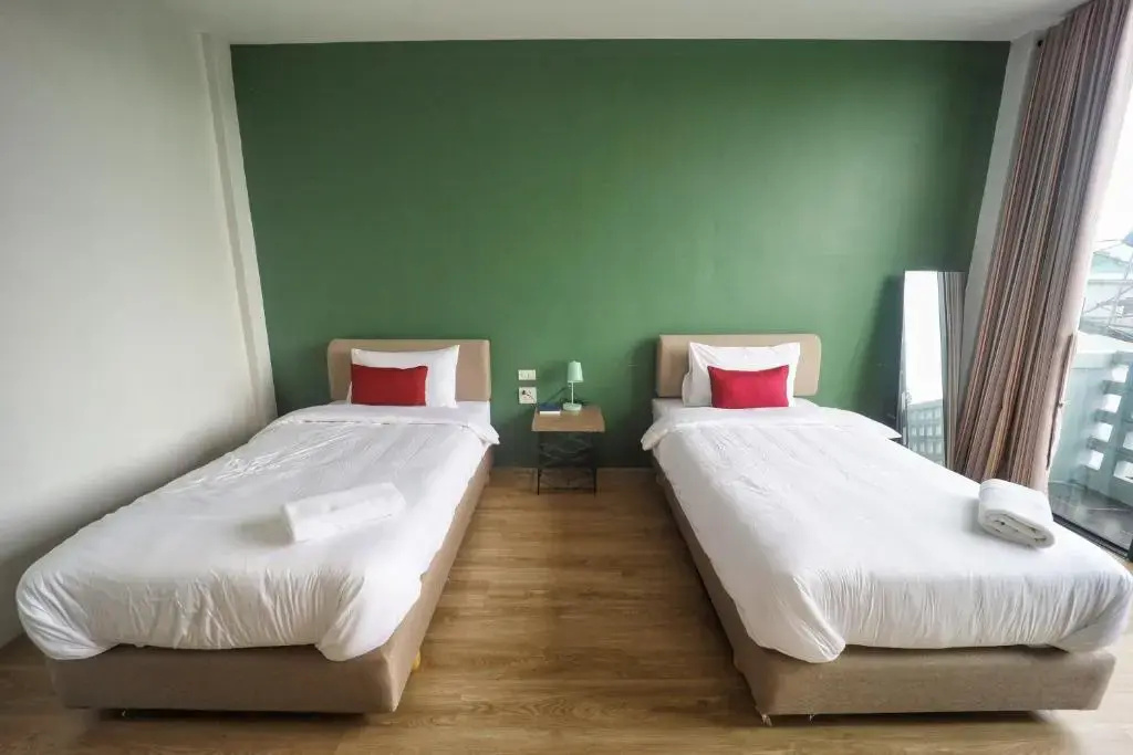 Deluxe Double room (twin beds)