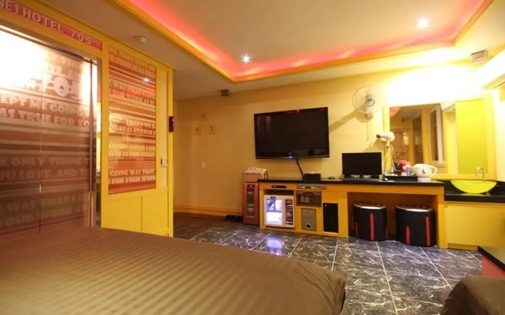 Hotel photo 5