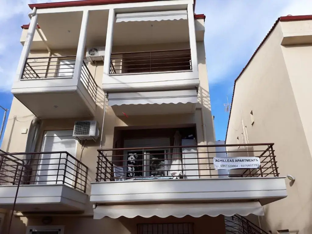 Achilleas Apartments