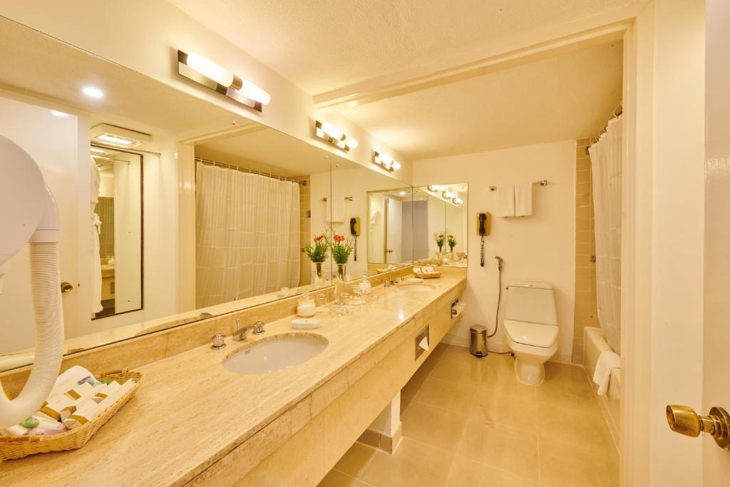 The Galadari Hotel