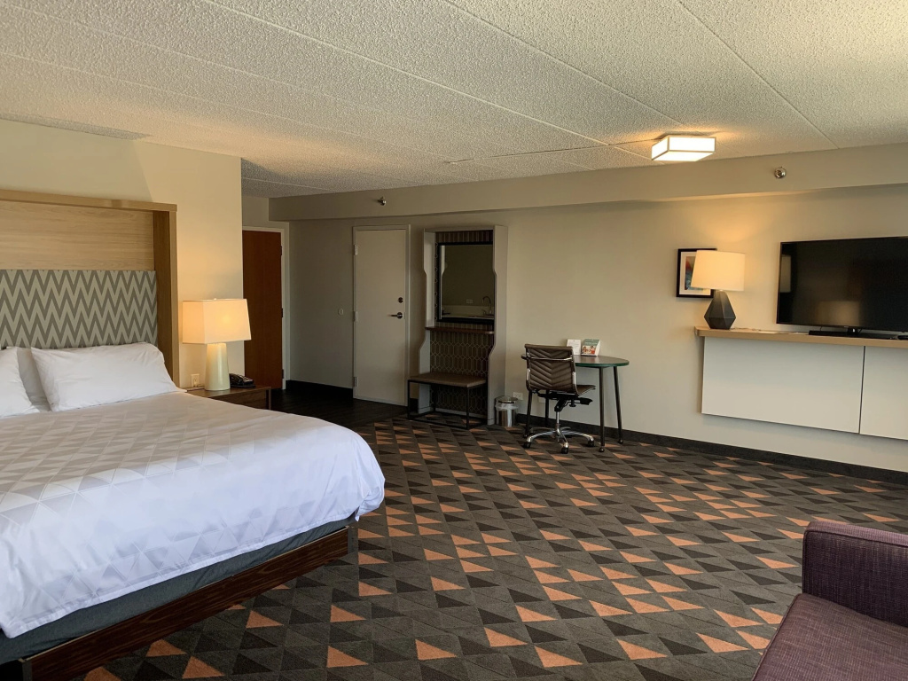 Holiday Inn Chicago Nw Crystal Lk Conv Ctr by IHG - Général