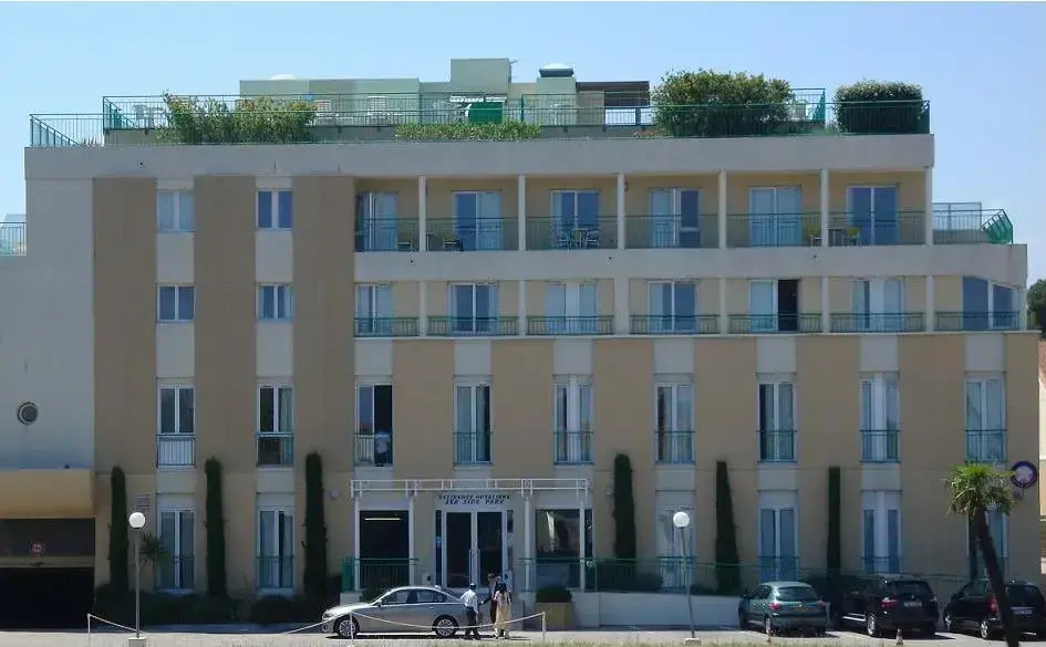Apts Residence Inter Hotel Sea Side Park Villeneuv