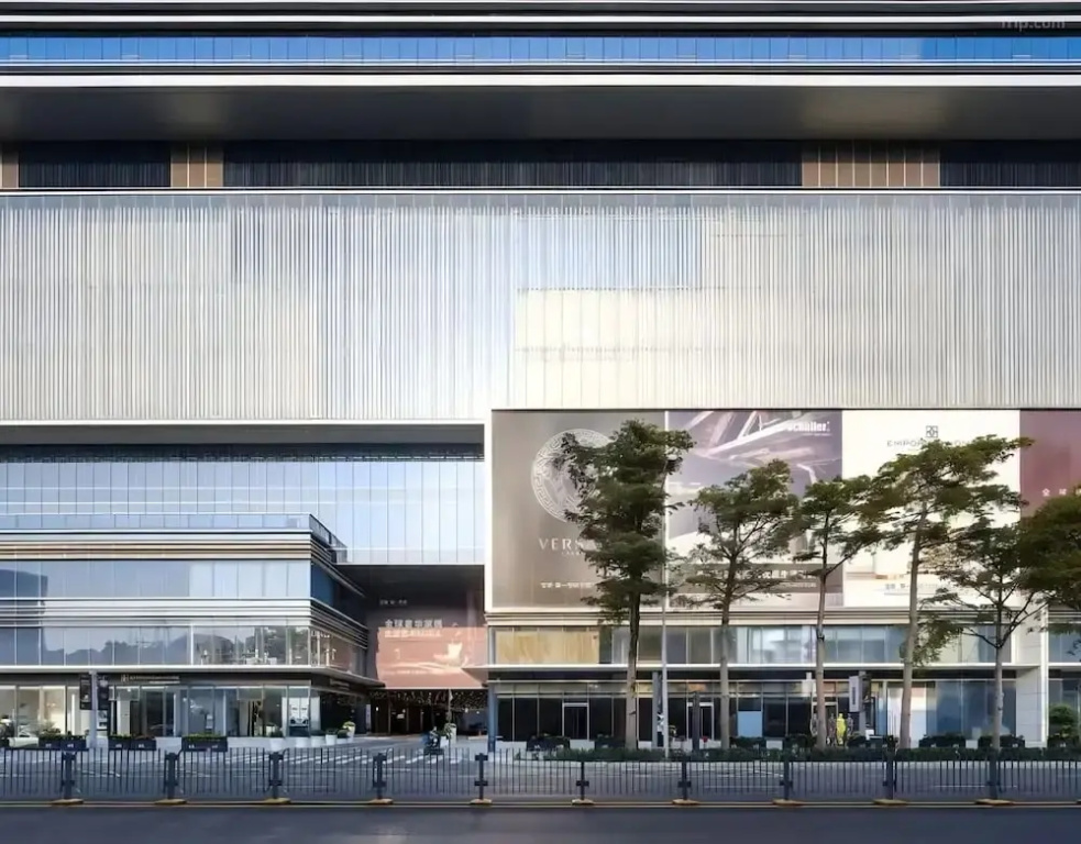 ShenZhen Platinum Collection Service Apt