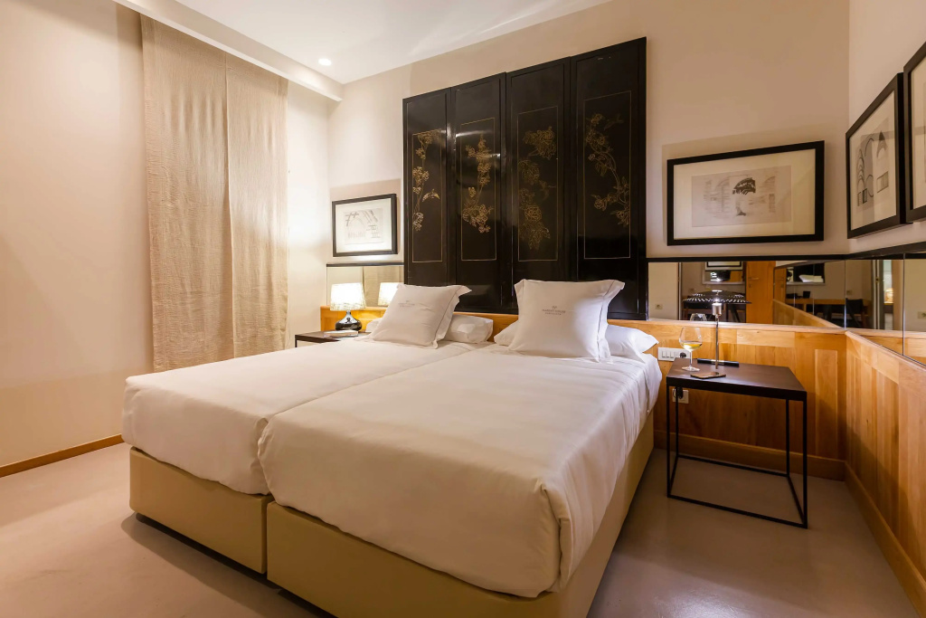 Superior room