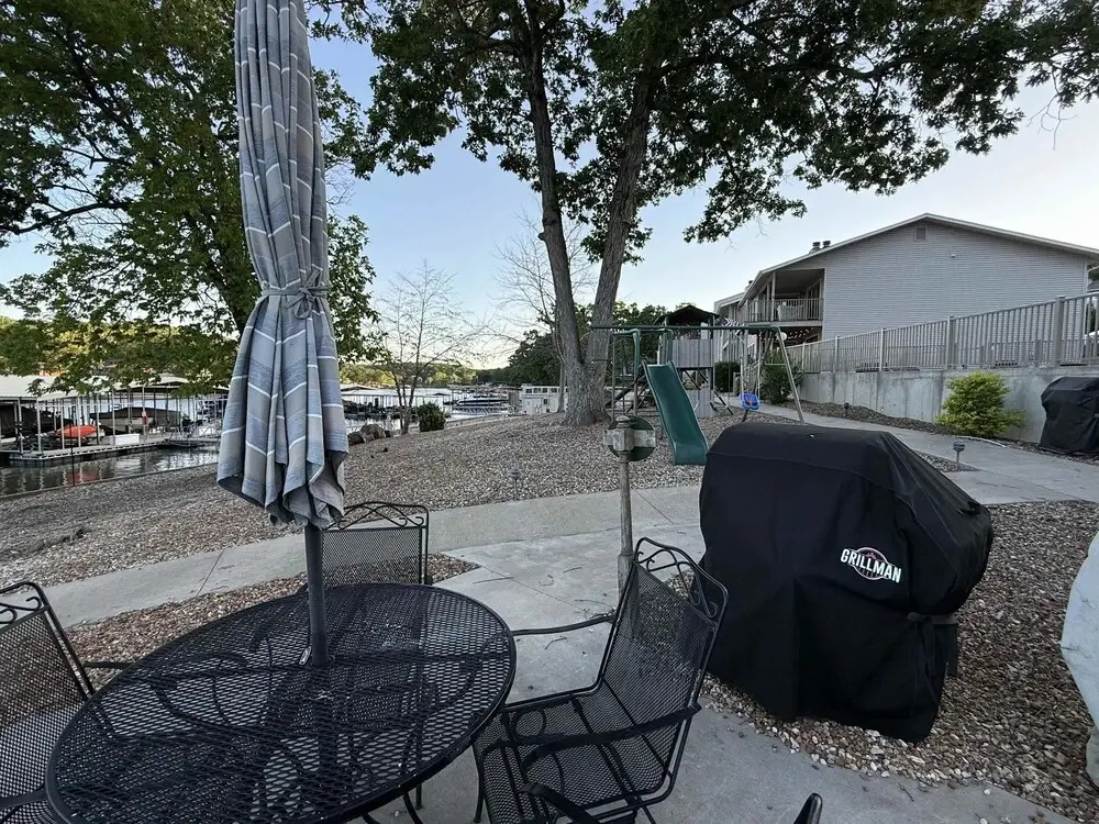Lakeside Haven - Condo for 8
