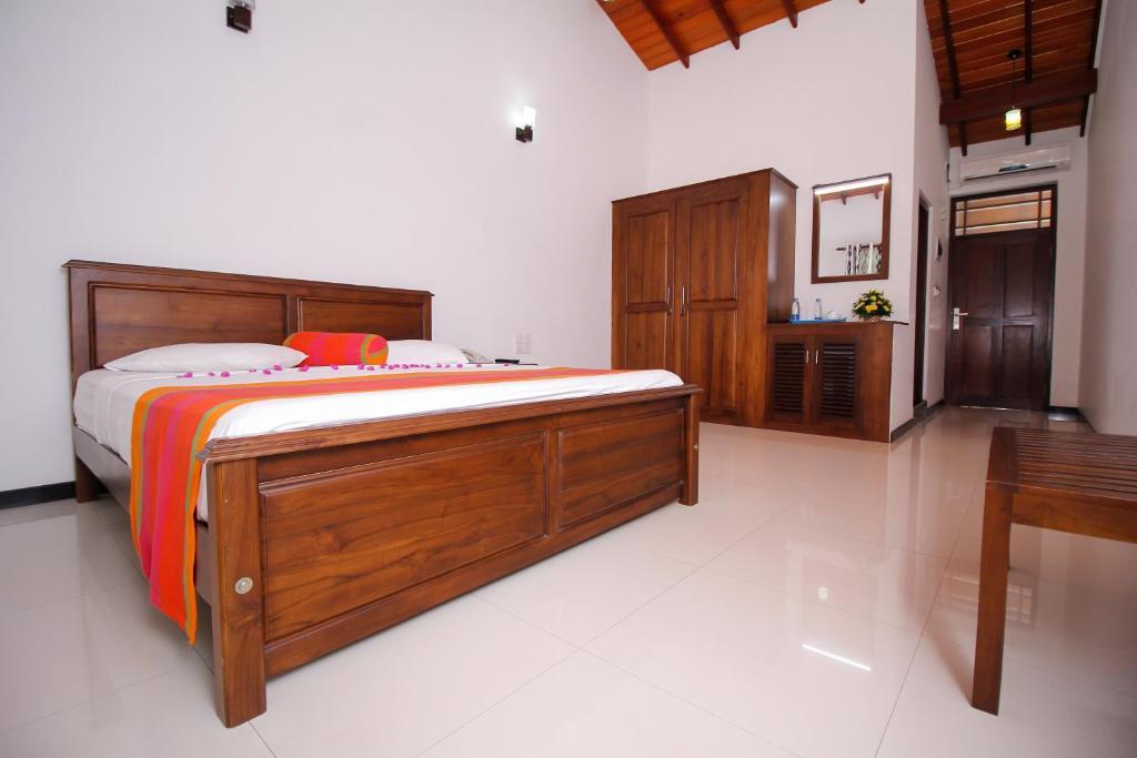 Rockery Villa