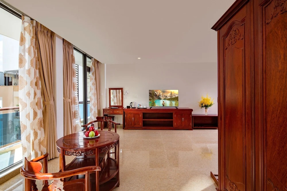 Red Sun Hotel Nha Trang