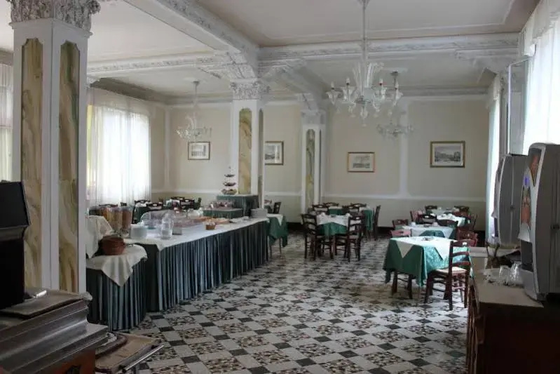 Hotel Byron - Général