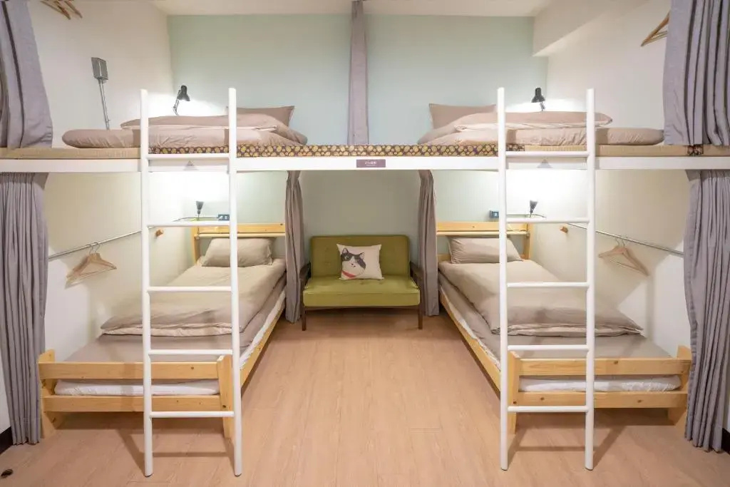 Bed in Dorm