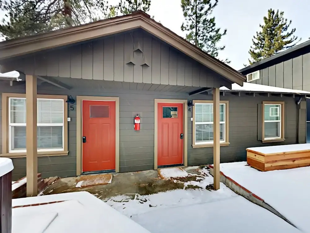 4093 Manzanita Ave Cabin Unit 1