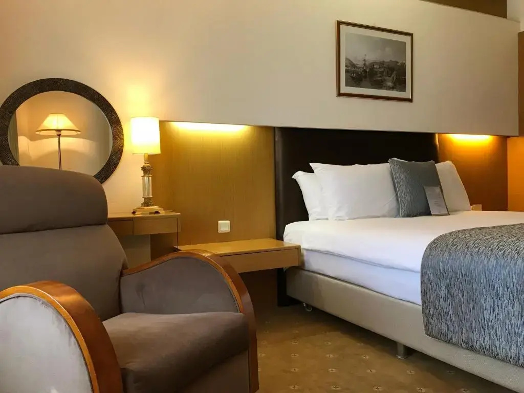 Люкс семейный в Surmeli Istanbul Hotel