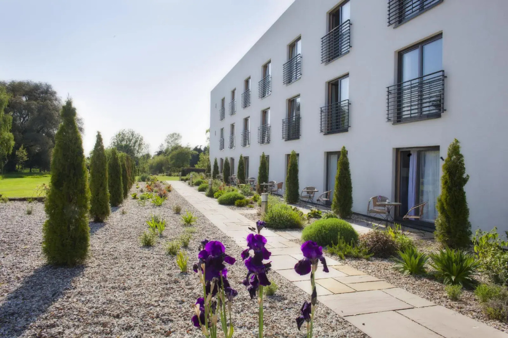 Lifehouse Spa & Hotel