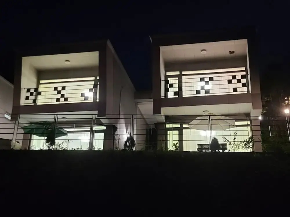 Chungdamhill House