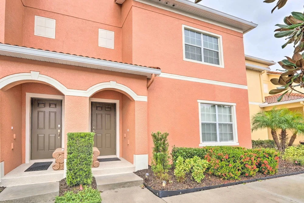 Private Pool & Lanai: Resort Townhome in Kissimmee
