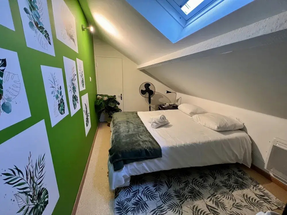 Voir la photo 1 — Quiet & Stylish Home With Garden