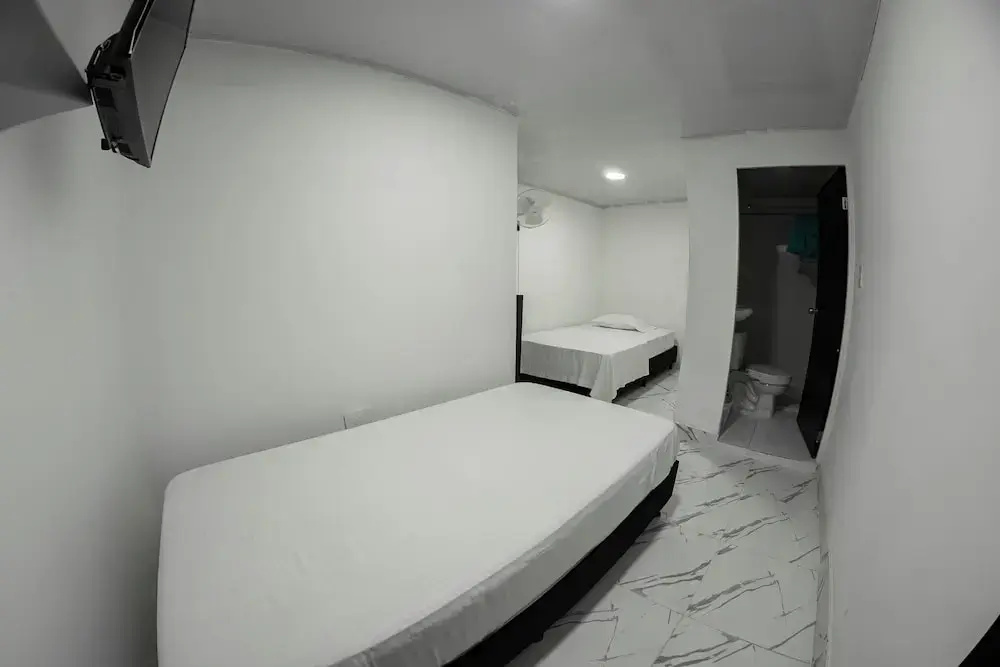 Economy Double room (twin beds)