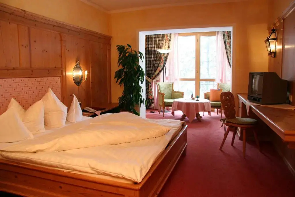 Hotel Schwarzer Adler - Chambres
