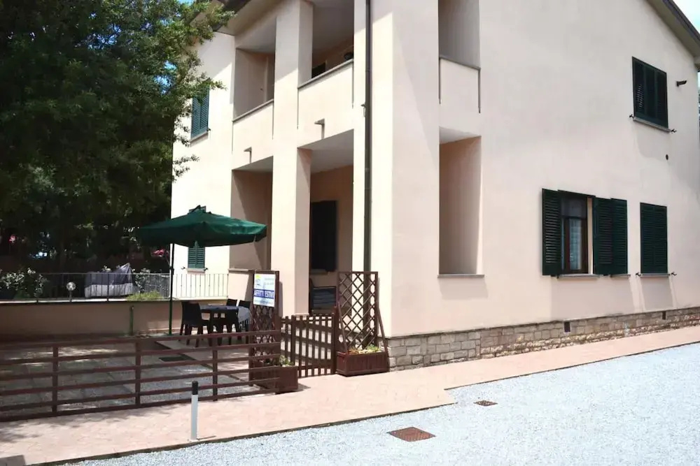 Two-room Apartment Sleeps 5 IN THE Conchiglia Area-rif Caterina
