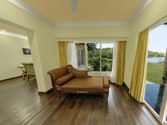 Mayfair Hideaway Spa Resort