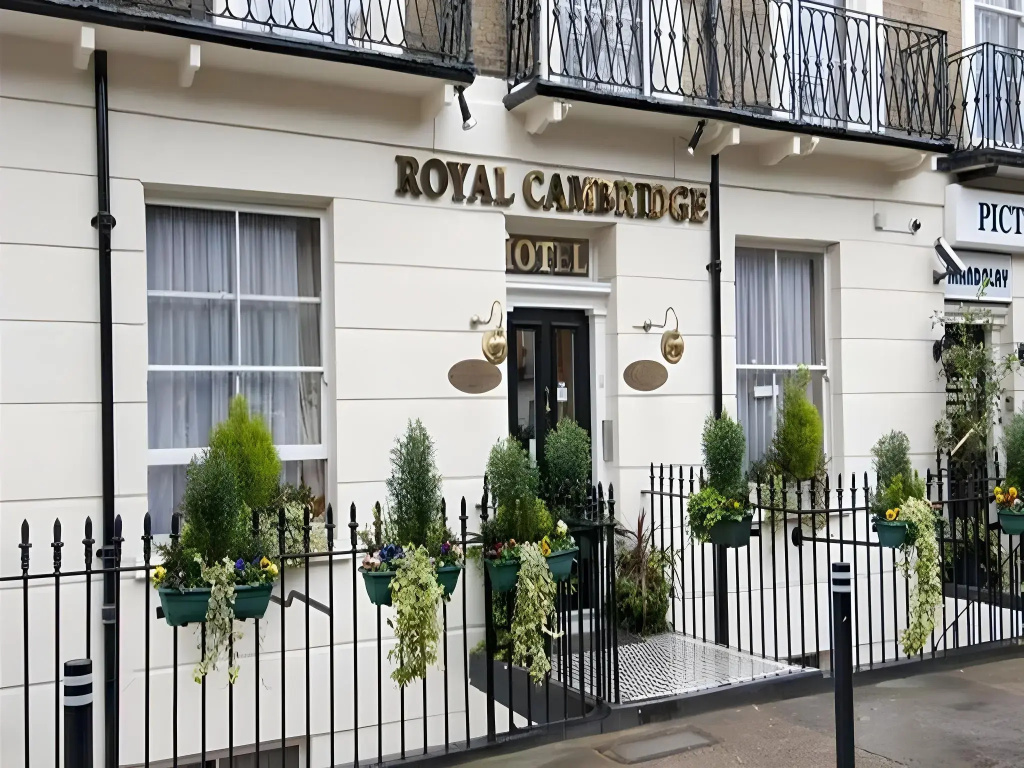Royal Cambridge Hotel — фото