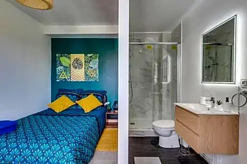 07 - Chambre confortable proche Paris et Transports avec TV WIFI — фото