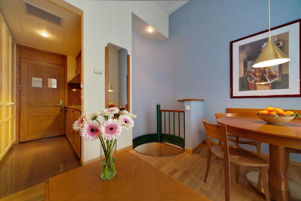 Отель Hapimag Resort Athens в Афины