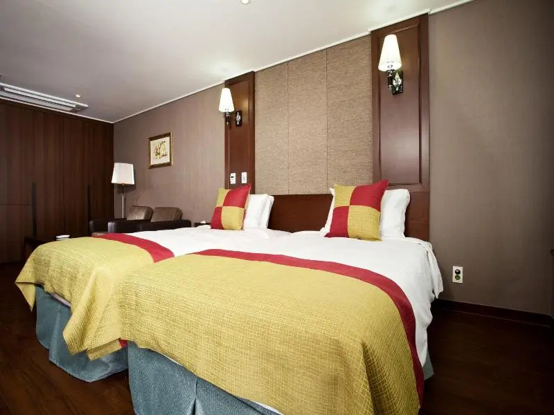 Hotel photo 2