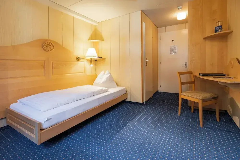 Hotel Bellevue - Traditional Swiss Hideaway - Chambres