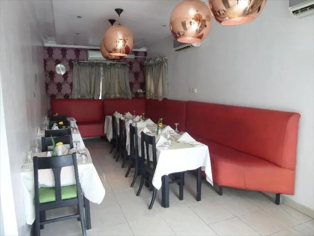 Food & Beverage