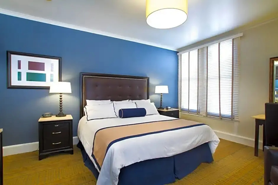 Marines Memorial Club & Hotel - Chambres