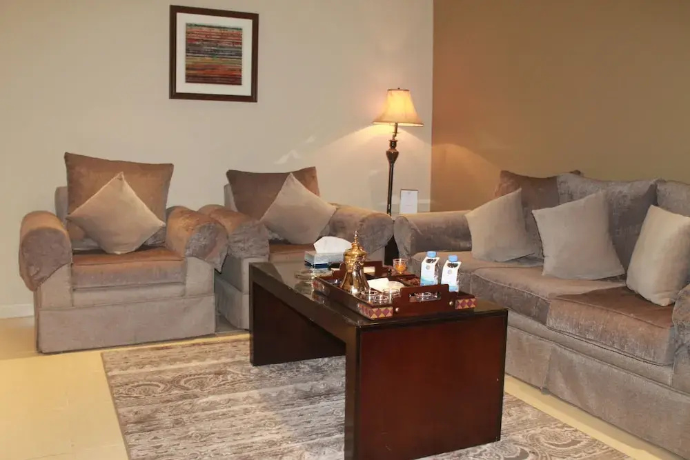 Lobby & Reception