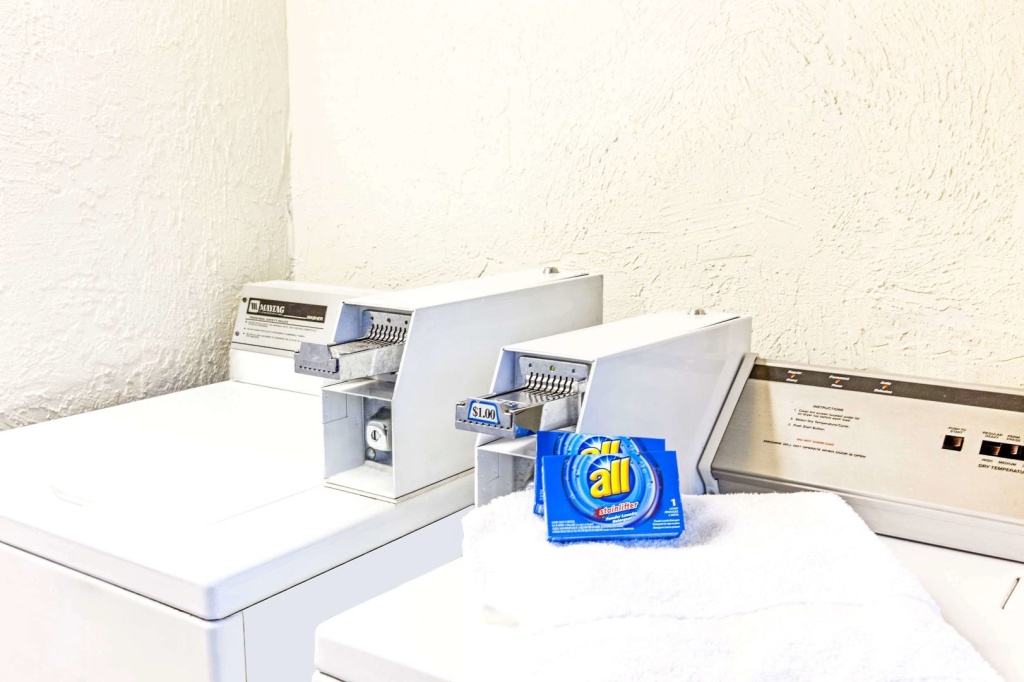 Отель Cabana Inn & Suites в Лонг-Биче