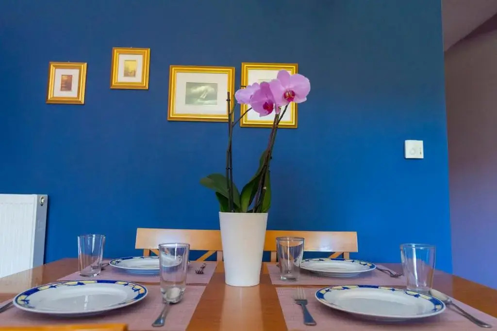 Secret Garden 76 sq.m. apartment close to city center - фото 5