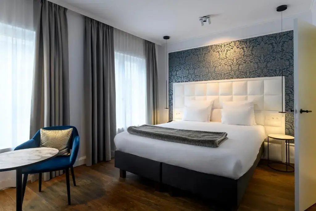 Hotel Rubens - Grote Markt - Chambres