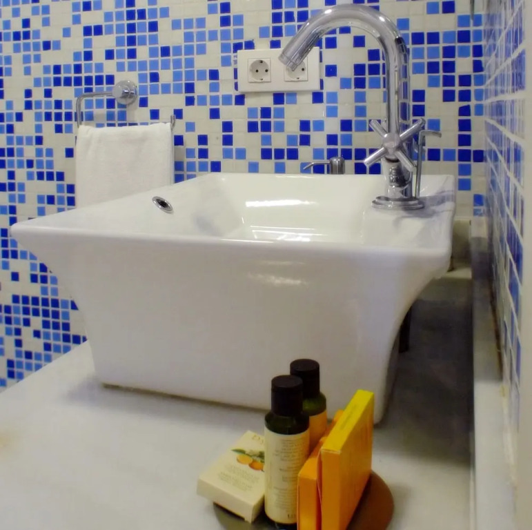 Benali Guesthouse by null