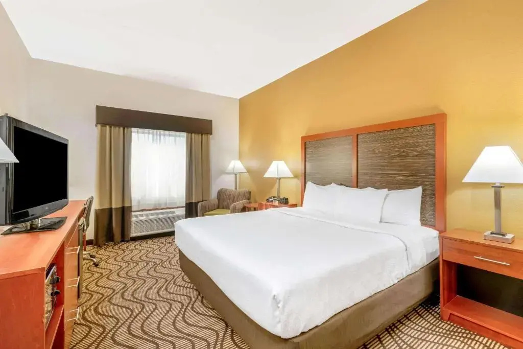 La Quinta Inn & Suites by Wyndham Midwest City - Tinker AFB - Chambres