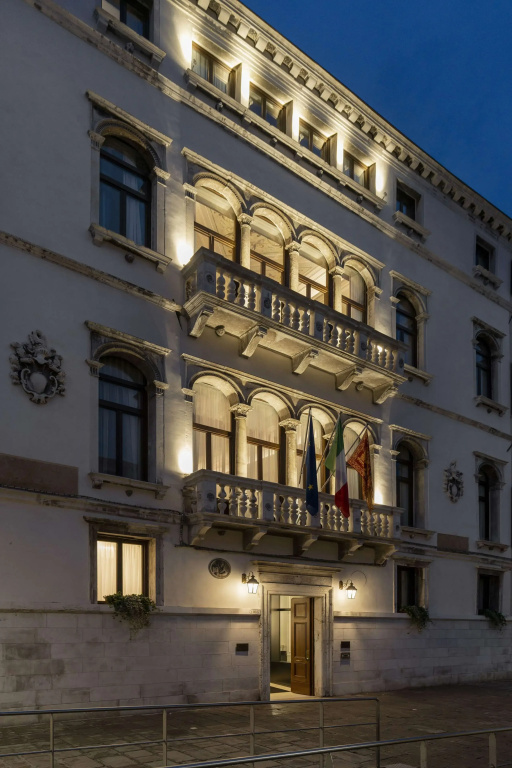 Radisson Collection Hotel, Palazzo Nani Venice